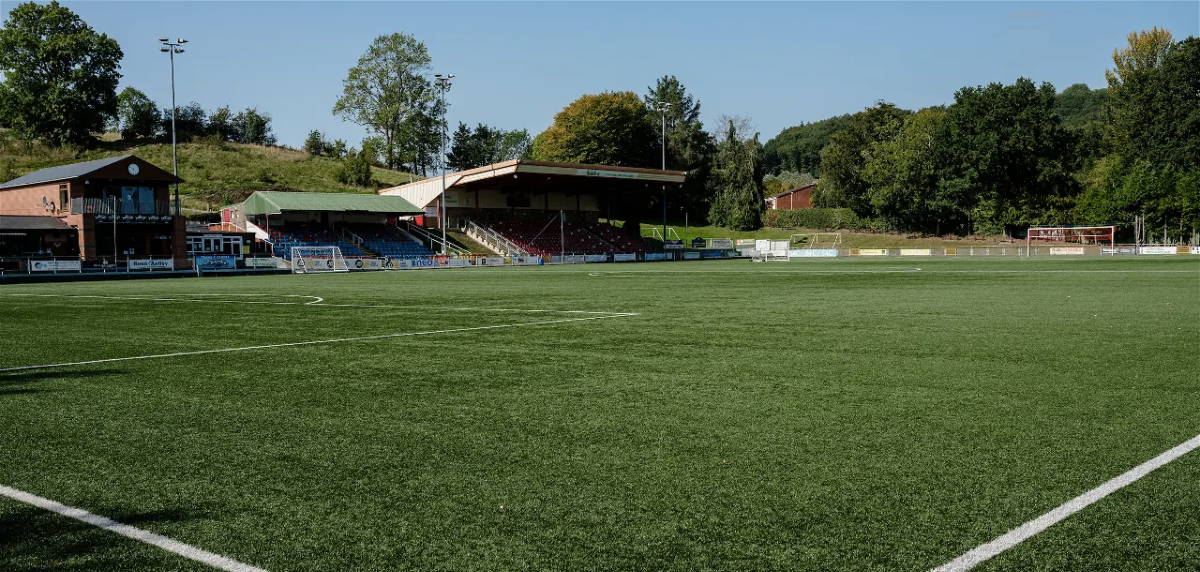The image for Robins lose at home to Bala